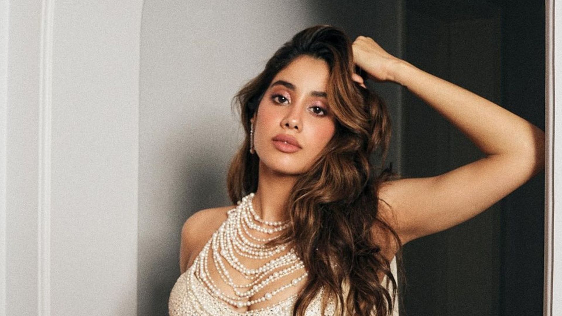Mr. & Mrs. Mahi Movie Actress Janhvi Kapoor Talks About Intimacy After A Date Said HPV is a virus that spreads