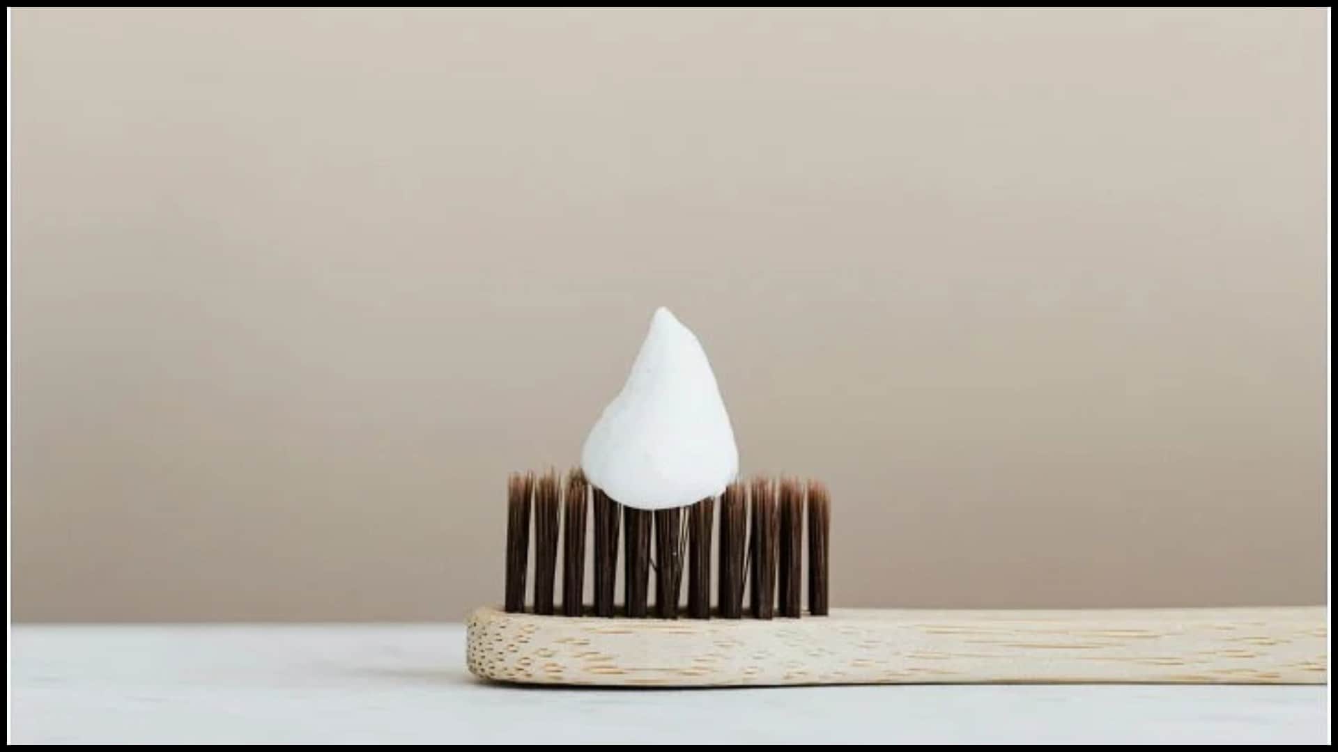 Home Hygiene Tips Right Time To Change Daily Use Items Toothbrush To Kitchen Sponge Replacement Guide