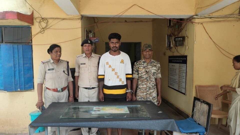 police arrested accused lover who had physical relations with minor girlfriend In Jagdalpur