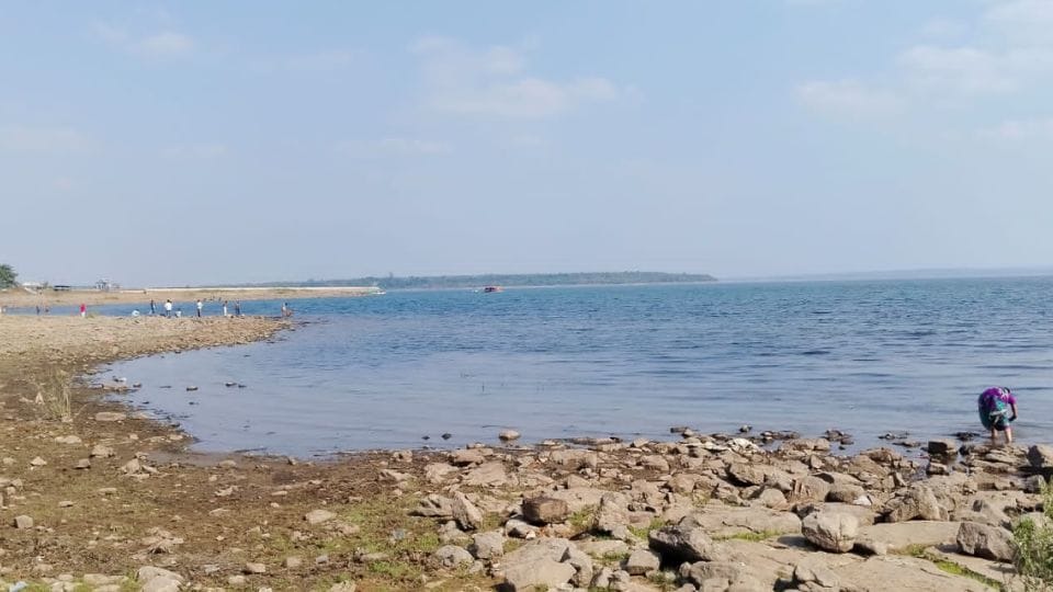 Two TMC water left in Gangrel Dam in Dhamtari