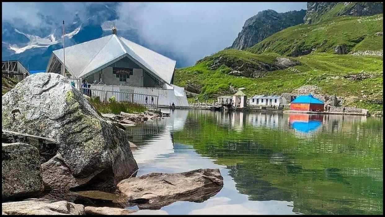 Hemkund Sahib doors will be closed on October 10 For Winter 2024
