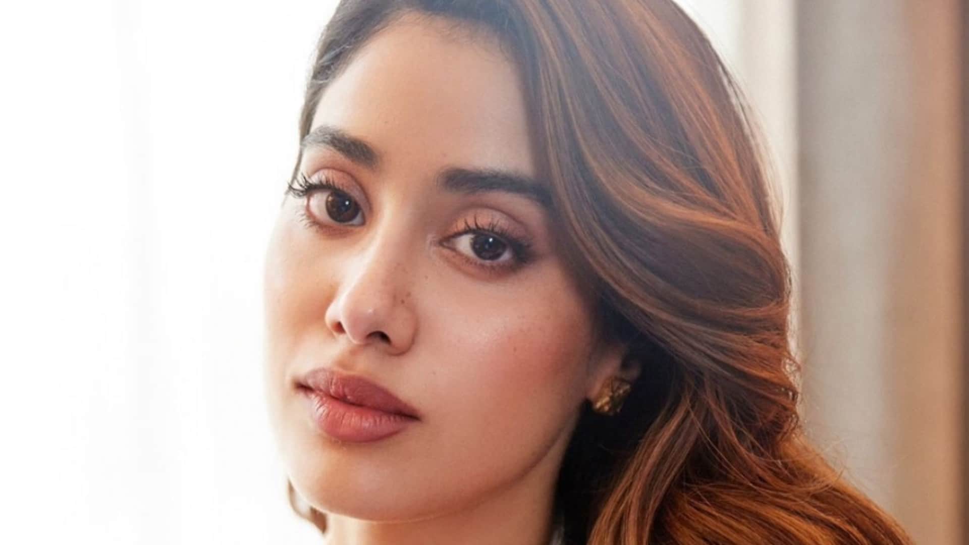 Mr and Mrs Mahi star Janhvi Kapoor talks about sheltered her life says I want to be wealthy in my soul
