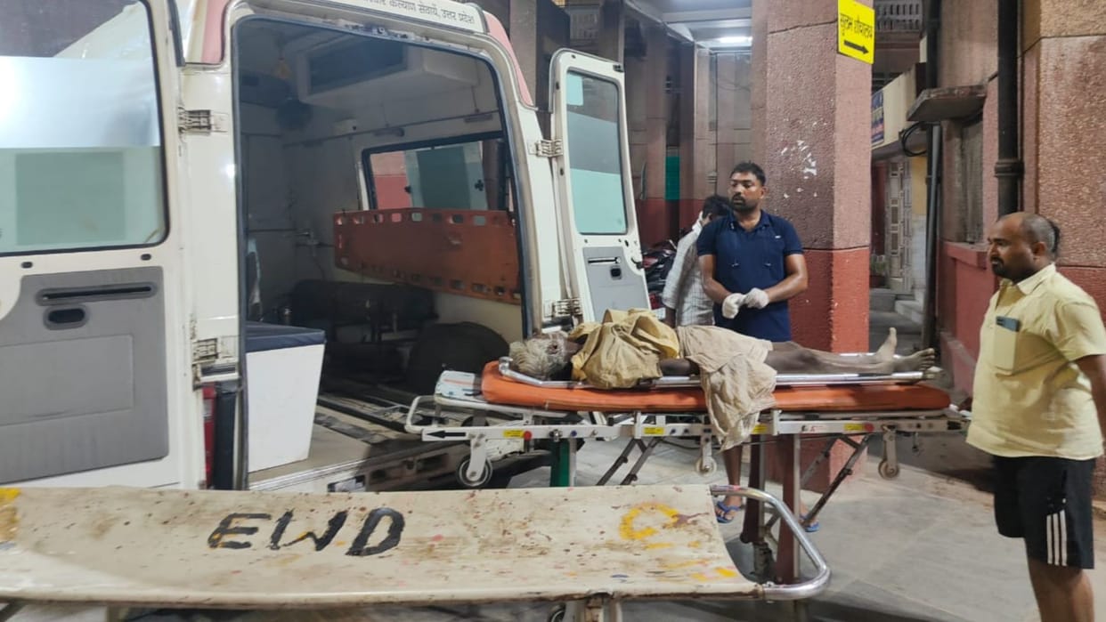 Freezers filled with dead bodies in Varanasi hospitals patients are upset OF smell