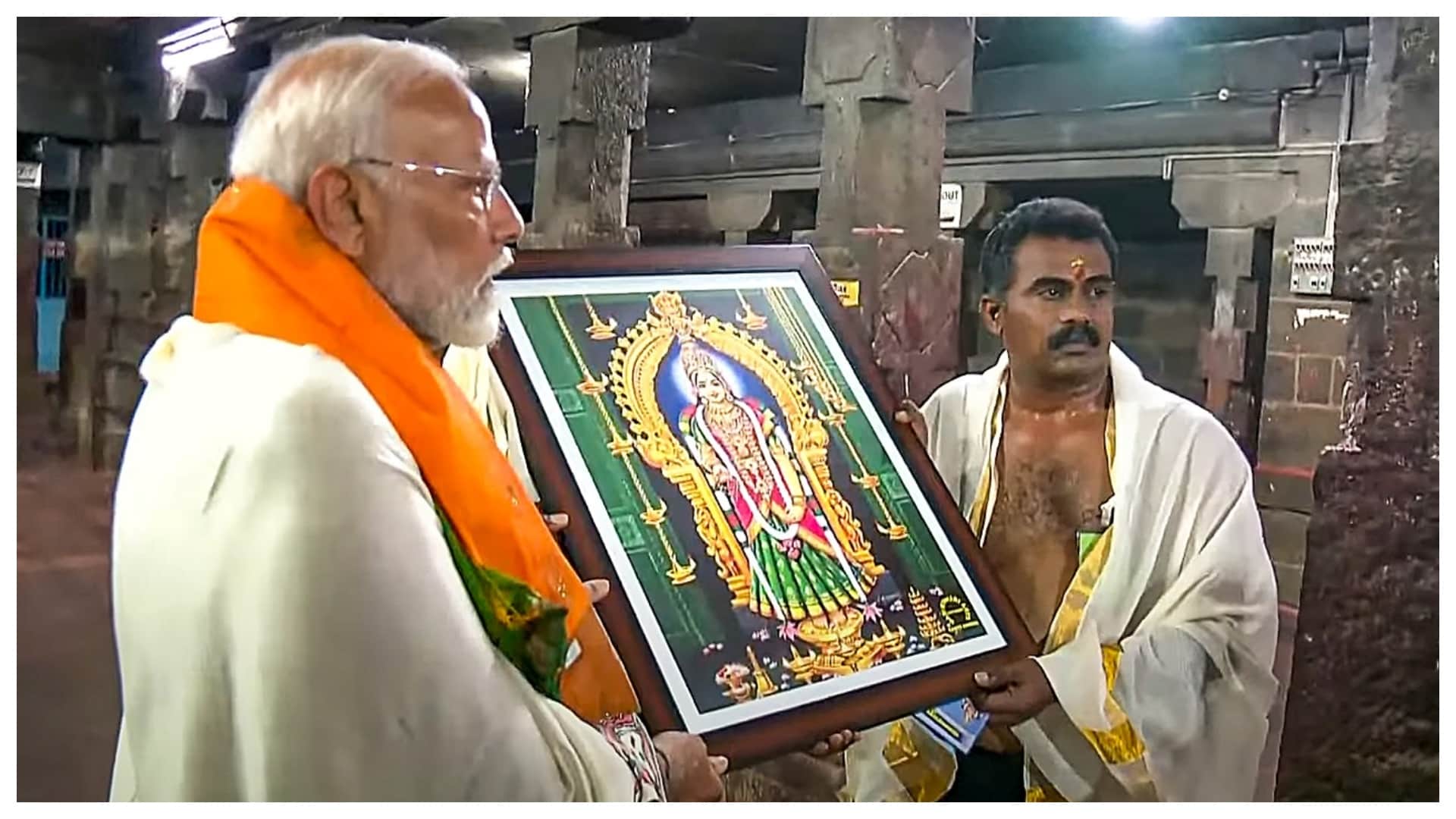 photos of PM Modi In Kanniyakumari wearing veshti and angavastram 45 hours of meditation