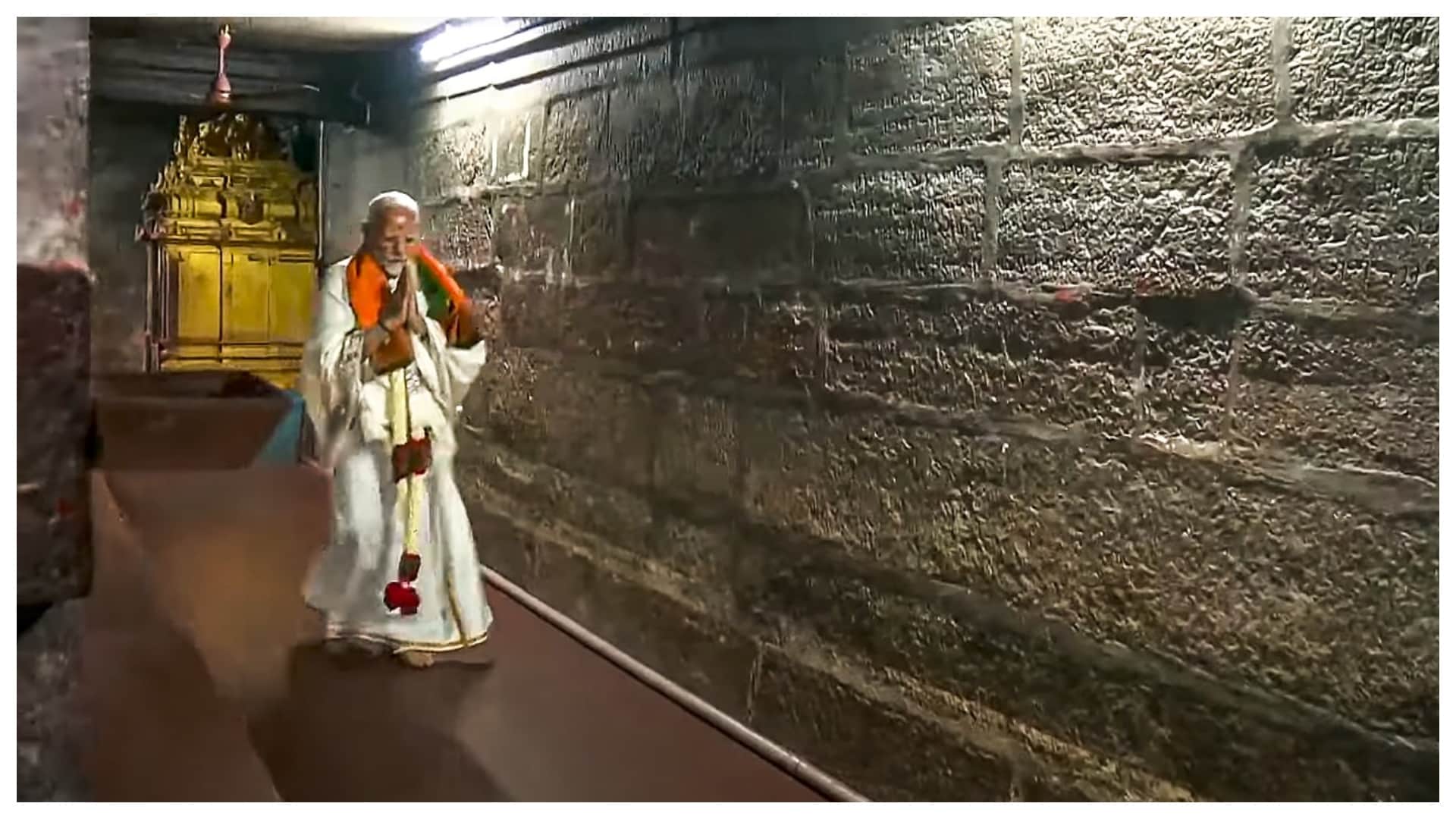 photos of PM Modi In Kanniyakumari wearing veshti and angavastram 45 hours of meditation