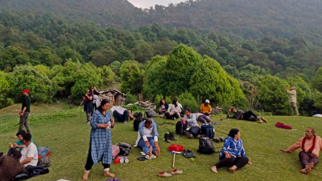 Devotees are overwhelmed by the natural beauty of the fourth Kedar Rudranath Uttarakhand News in hindi