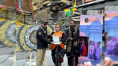 Achievement: तुंगनाथ में भरतनाट्यम कर बनाया श्रद्धा और अभिषेक ने बनाया रिकॉर्ड, अगला लक्ष्य पंचकेदार Shraddha Bachheti and Abhishek Yadav made a record by performing Bharatnatyam in Tungnath Uttarakhand