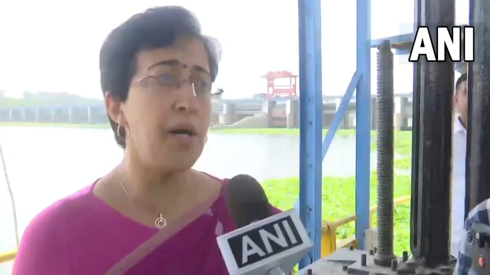 Delhi Water Crisis Minister Atishi Held Haryana Responsible for Water shortage in Capital News in Hindi