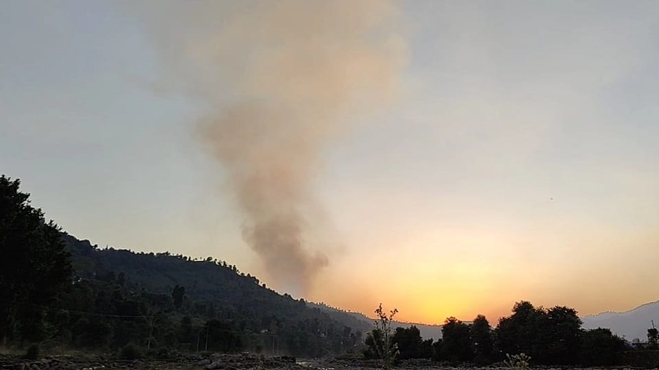 War Monitor says Israeli Strikes in Central Syria Kill 7