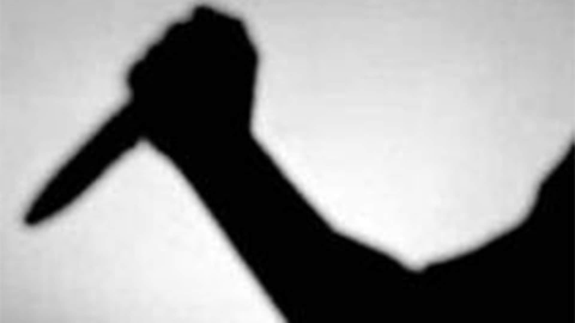 चाकू से हमला (सांकेतिक तस्वीर)