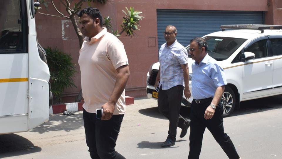 Income Iax Raid: Additional personnel had to be called for investigation at the locations of CL Gupta Group
