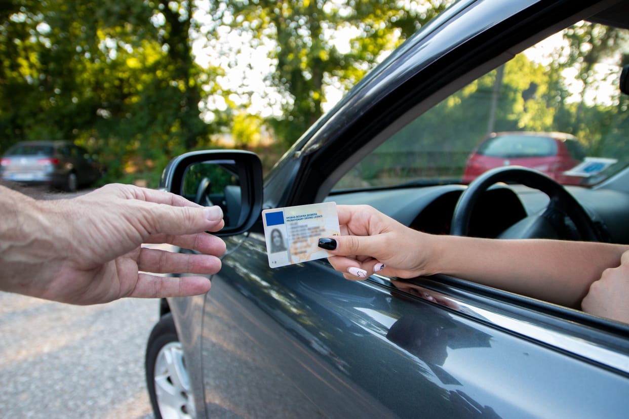 Certificate from driving school does not exempt holder from requirement of driving test Centre Clarifies