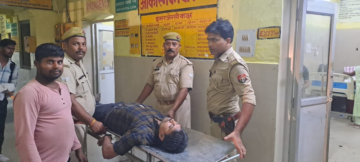 Gonda: A man from Mumbai jumped into Sarayu river, rescued.
