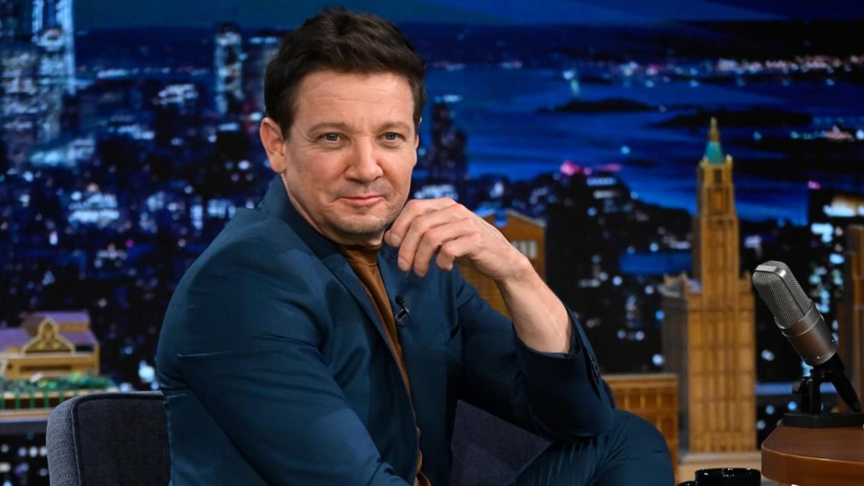 Big update on Daniel Craig starrer Wake Up Dead Man A Knives Out Mystery actor Jeremy Renner joins the cast