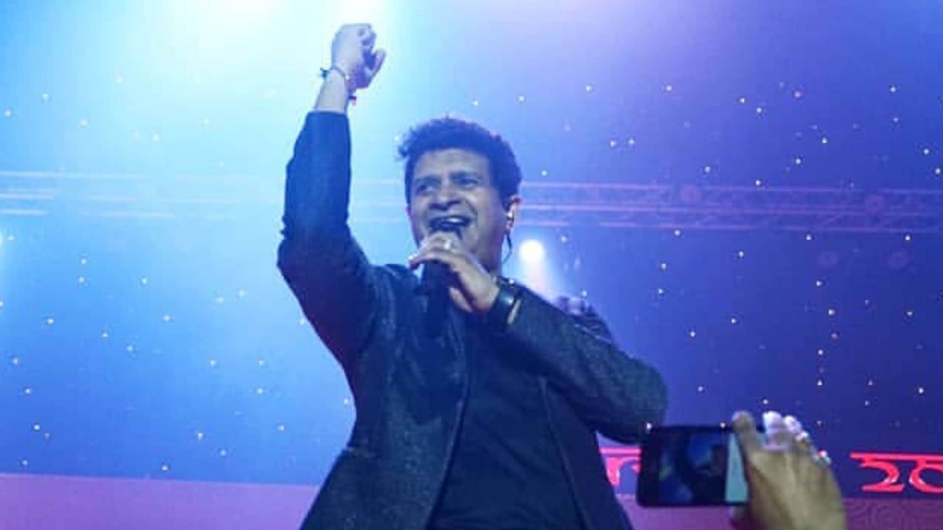 Know about singer KK on his birth anniversary his famous friendship and romantic songs