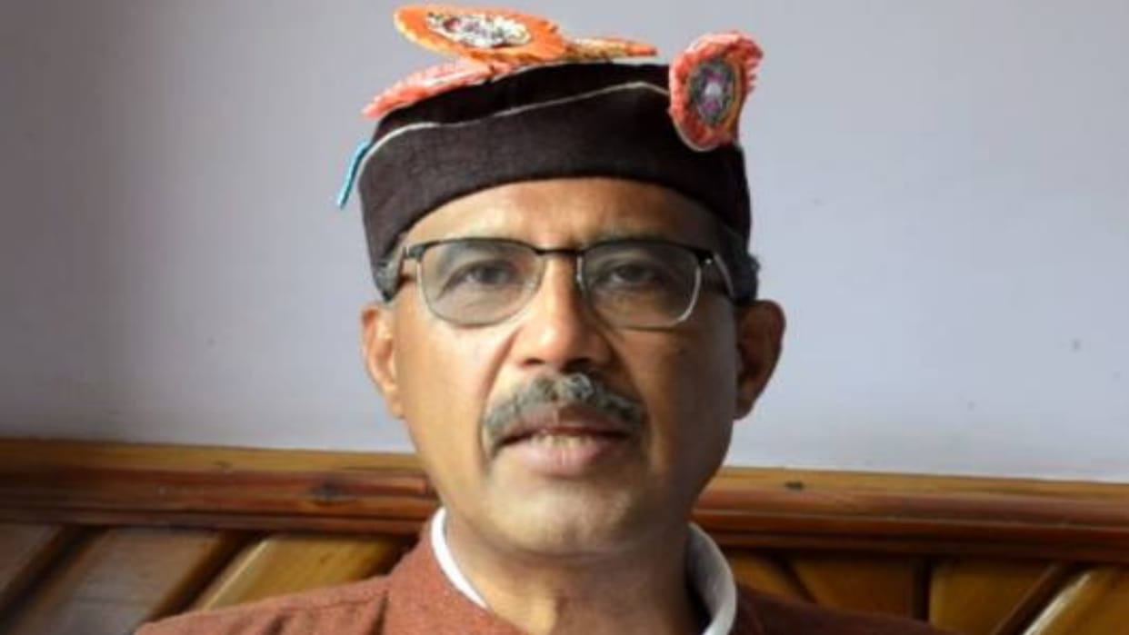 Former MLA Ravi Thakur accused of misbehaving with his daughter