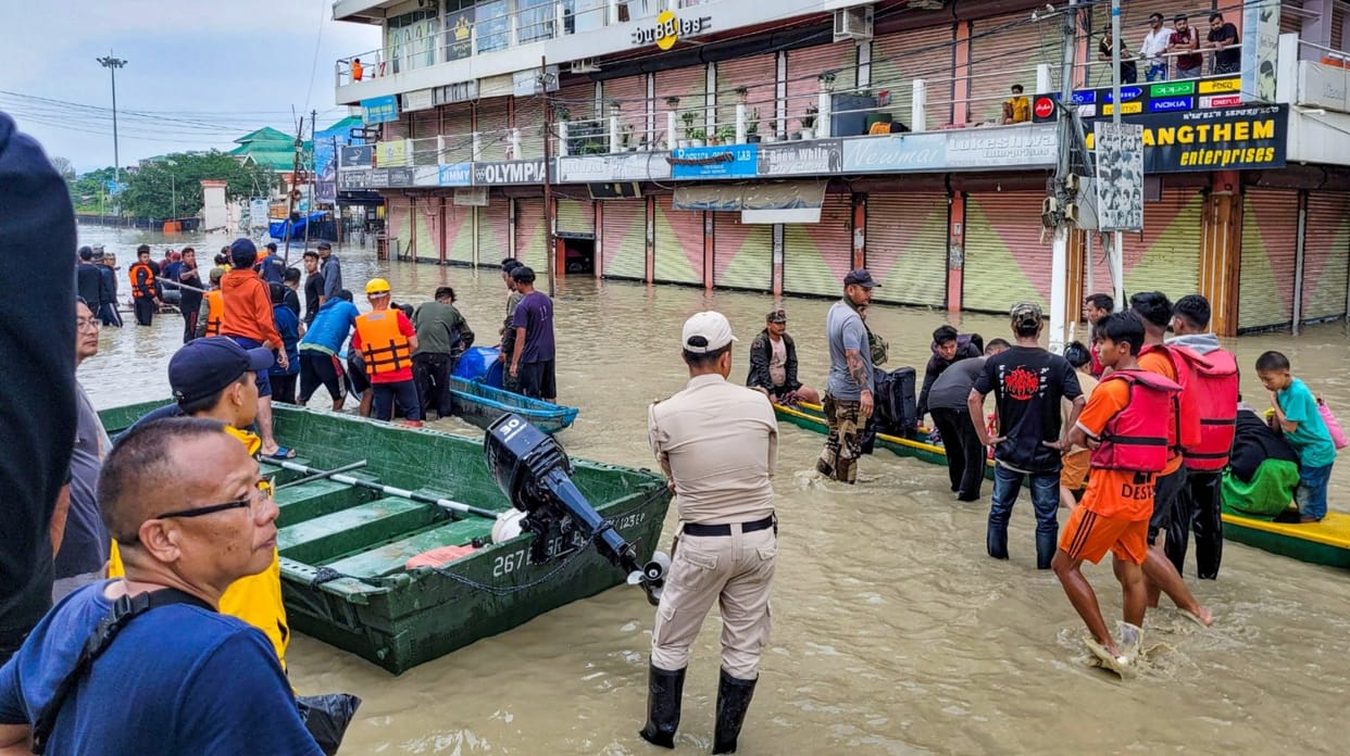 cyclone Remal Heavy rain leads to waterlogging at Raj Bhavan in Manipur