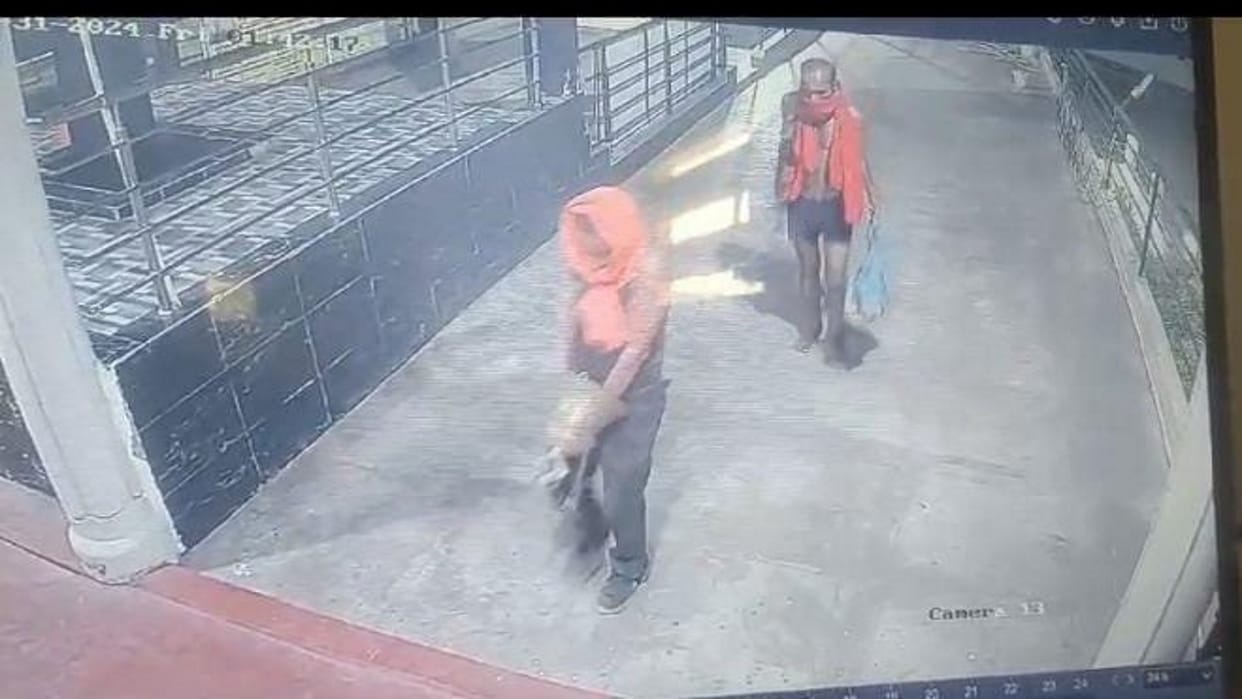 Crown and bell stolen from Navgraha temple, Bhangwa incident of city police station, thieves caught in CCTV