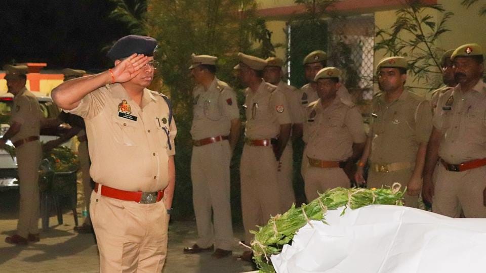 Inspector found dead on bed in government quarter of police line
