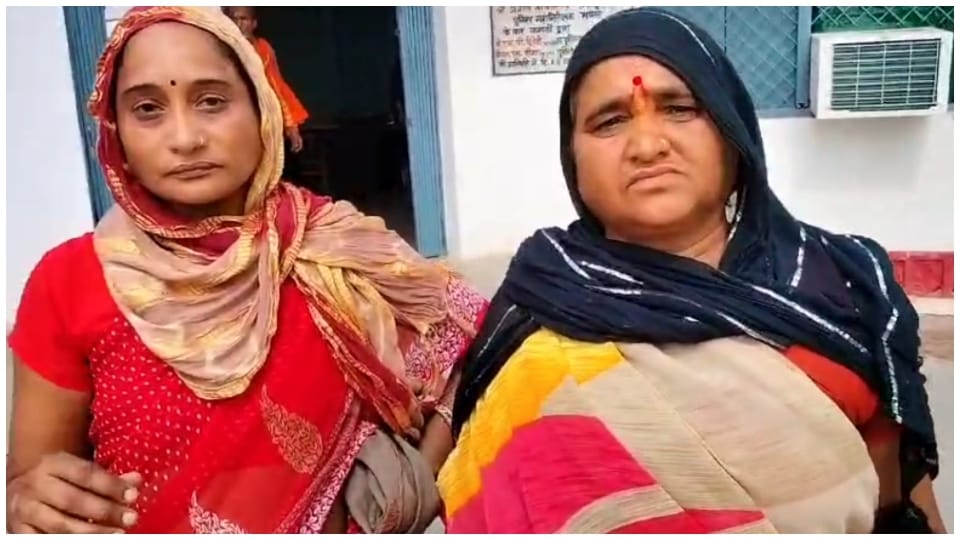 Pandit Dhirendra Shastri brother Shaligram hooliganism entered the house and beat up women in Chhatarpur