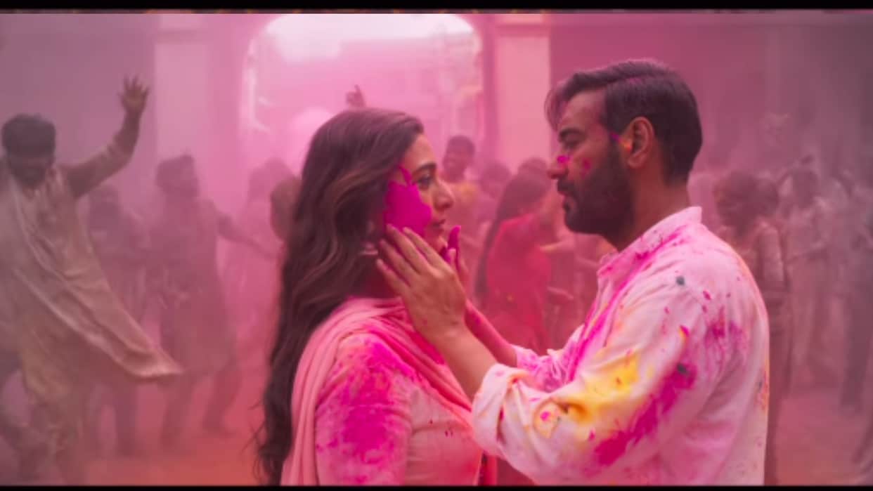 Auron Mein Kahan Dum Tha trailer to release on 13 june 2024 Neeraj Pandey tabbu ajay devgn shares film new pic