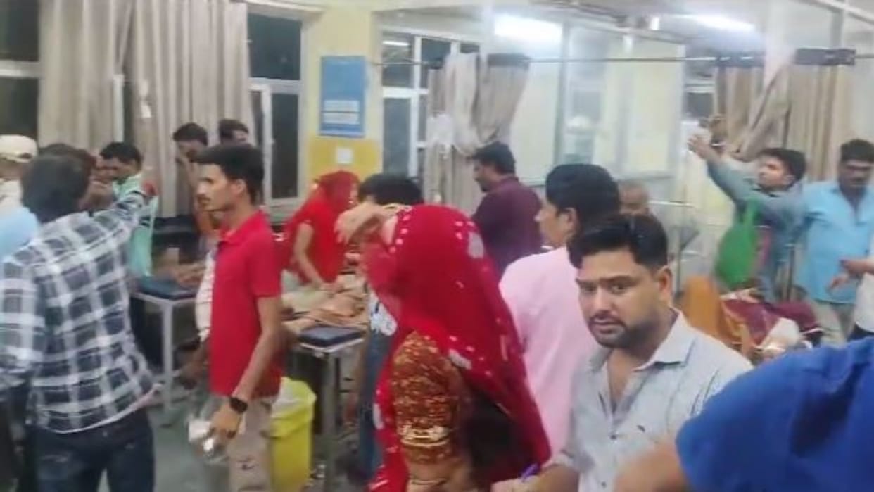 Tonk News: 150 people became victims of food poisoning after eating food, sent home after first aid