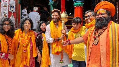 Chirag Paswan offer prayers to Ramlala in Ayodhya.