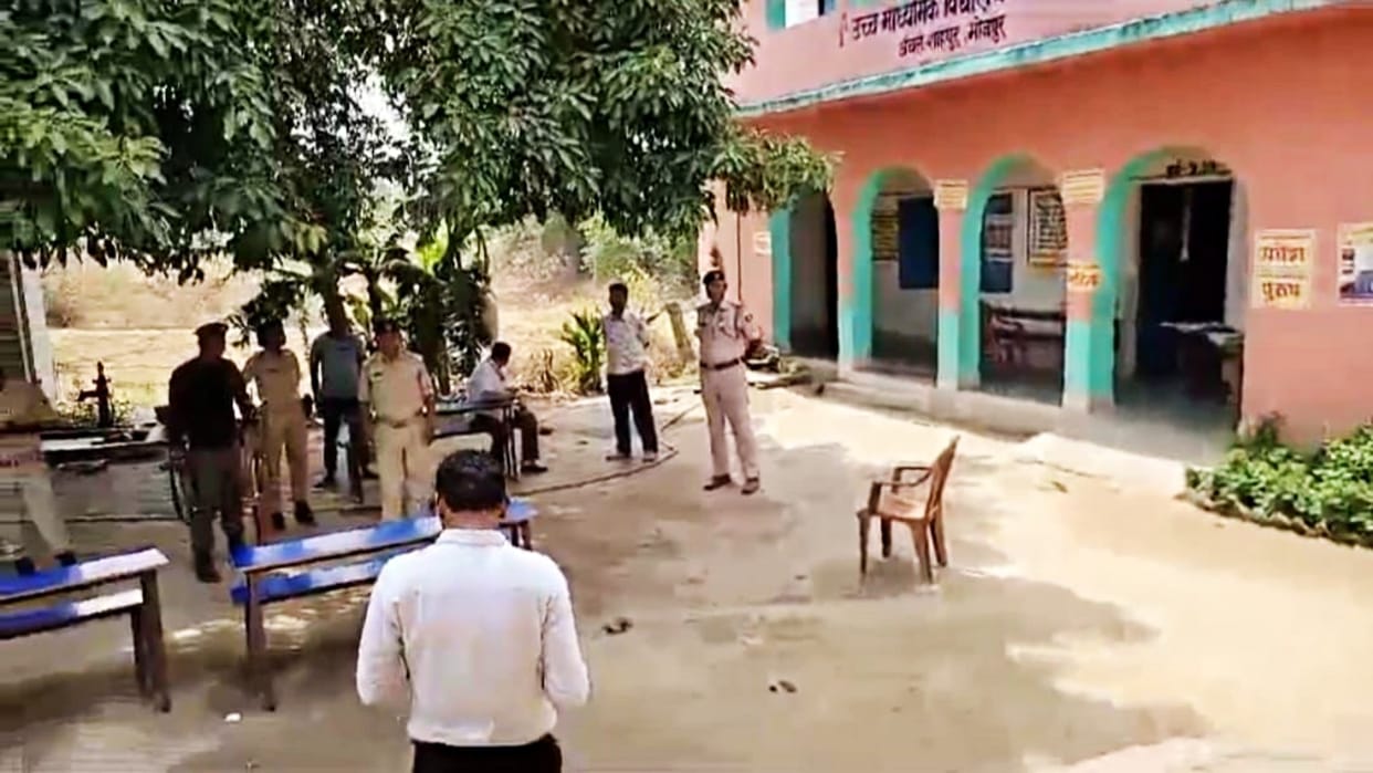 Bihar Lok Sabha Election 2024 7th Phase Voting Update No Vote Casted in Arrah Dhamwal Village News in Hindi