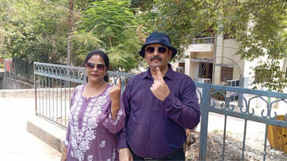 The voting graph increased rapidly in Gorakhpur during the afternoon, people cast their votes in large numbers