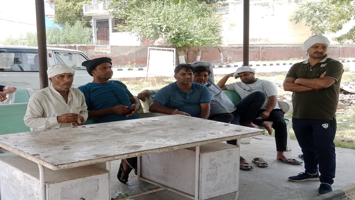 Road accident in Jhajjar, Canter hits car, one dead and another injured; case registered against driver