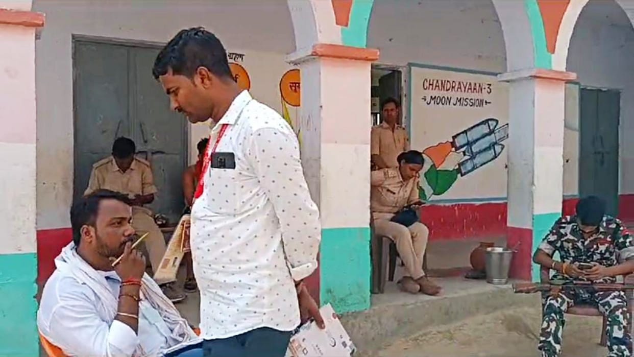 Sasaram LS Polls: Villagers boycotting voting in Kaimur too, adamant on demand for bridge construction