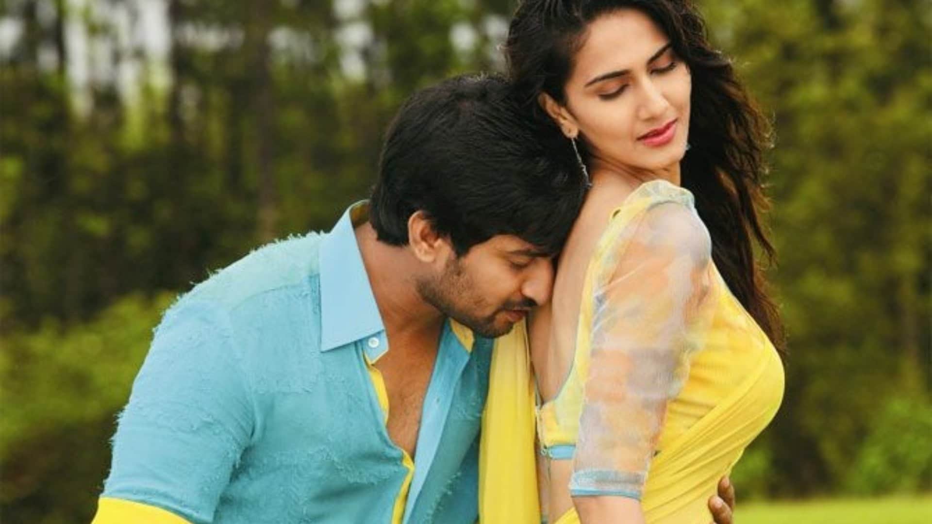 Vaani Kapoor Exclusive Interview with Pankaj Shukla Badtameez Gill Khel Khel Mein Raid 2 War Hrithik Ranbir