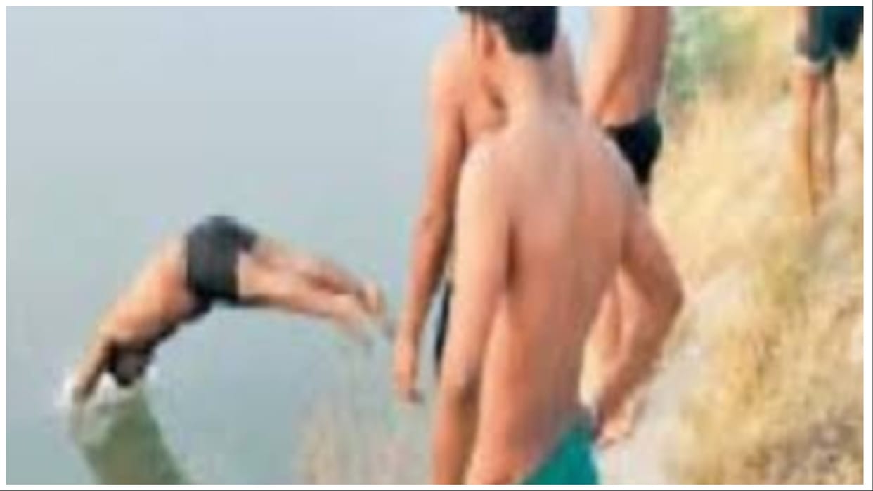 Rohtak: Hasangarh man jumped into canal to save child, drowns