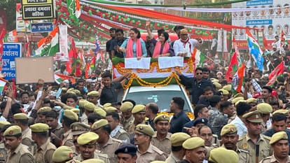 Lok Sabha Election 2024 Modi Magic worked on PM Modi roadshow route of varanasi