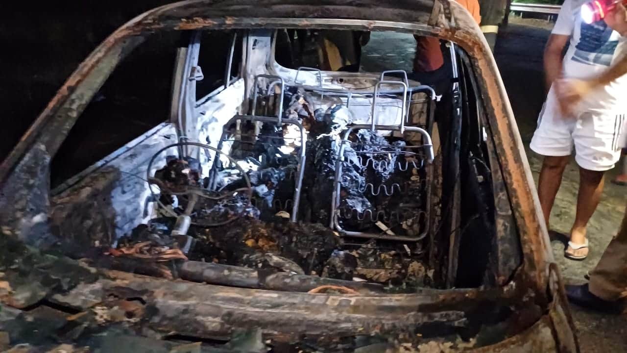 Four people burnt alive in Meerut: Santro car caught fire, bodies had turned into skeleton