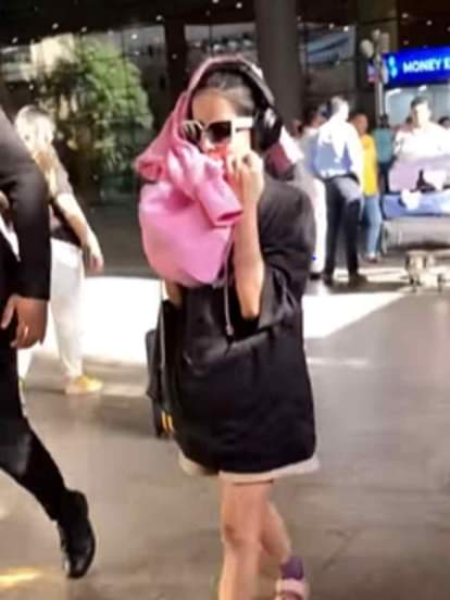 उर्फी जावेद