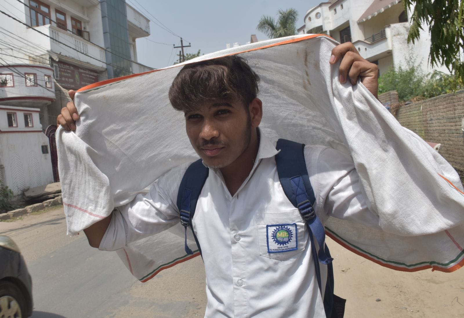Relief from hot winds Moradabad, possibility light rain within 24 hours, temperature 43 degrees