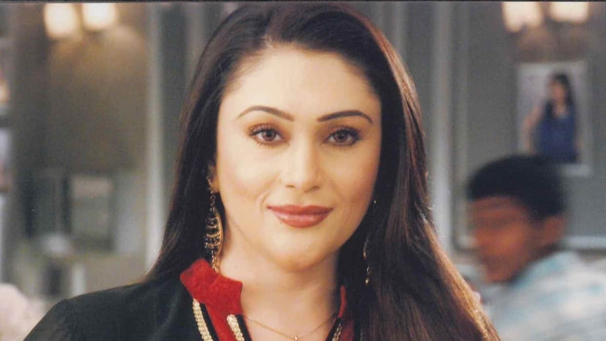 Eva Grover Opens On Her Abusive Marriage With Aamir Khan's Step-Brother Hyder Ali Khan