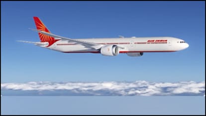 UP: Cooling of the plane coming from Delhi to Lucknow stopped, passengers created a ruckus due to suffocating