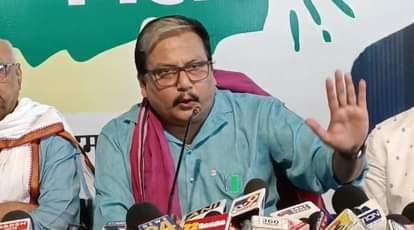 राजद सांसद मनोज झा।