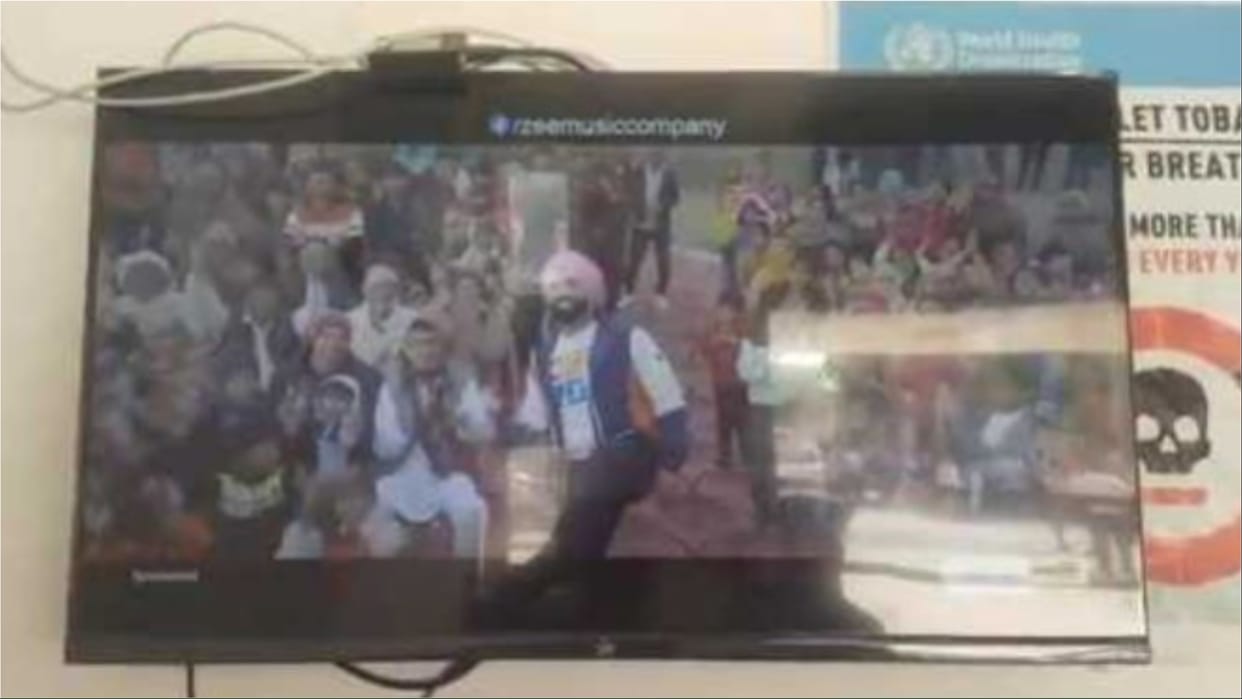 Haryana: Punjabi songs played on the LED screen near the strong room