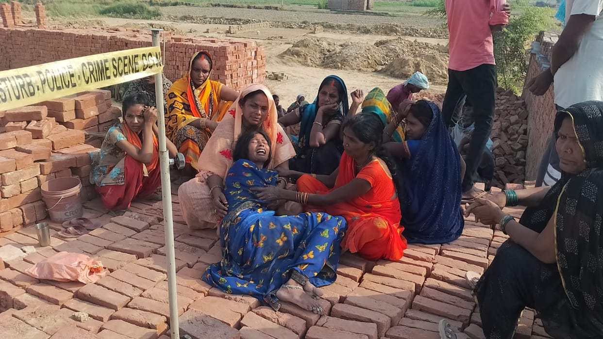 Laborer murdered by slitting throat in ghazipur