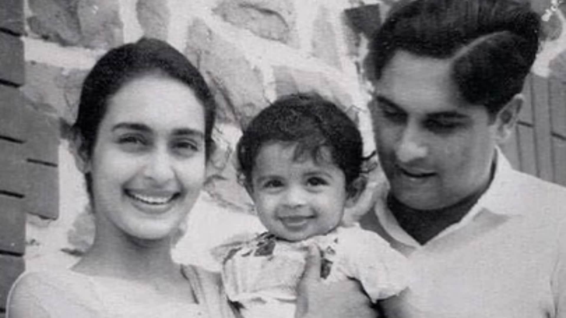 know about bollywood actress and former miss india late Nutan career life and films on her birth anniversary