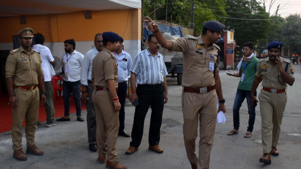 Lok sabha election vote counting will 30 round on 14 tables in varanasi