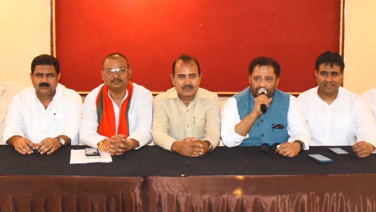 lok sabha election result 2024 SP leader says if there dishonesty then we will protest