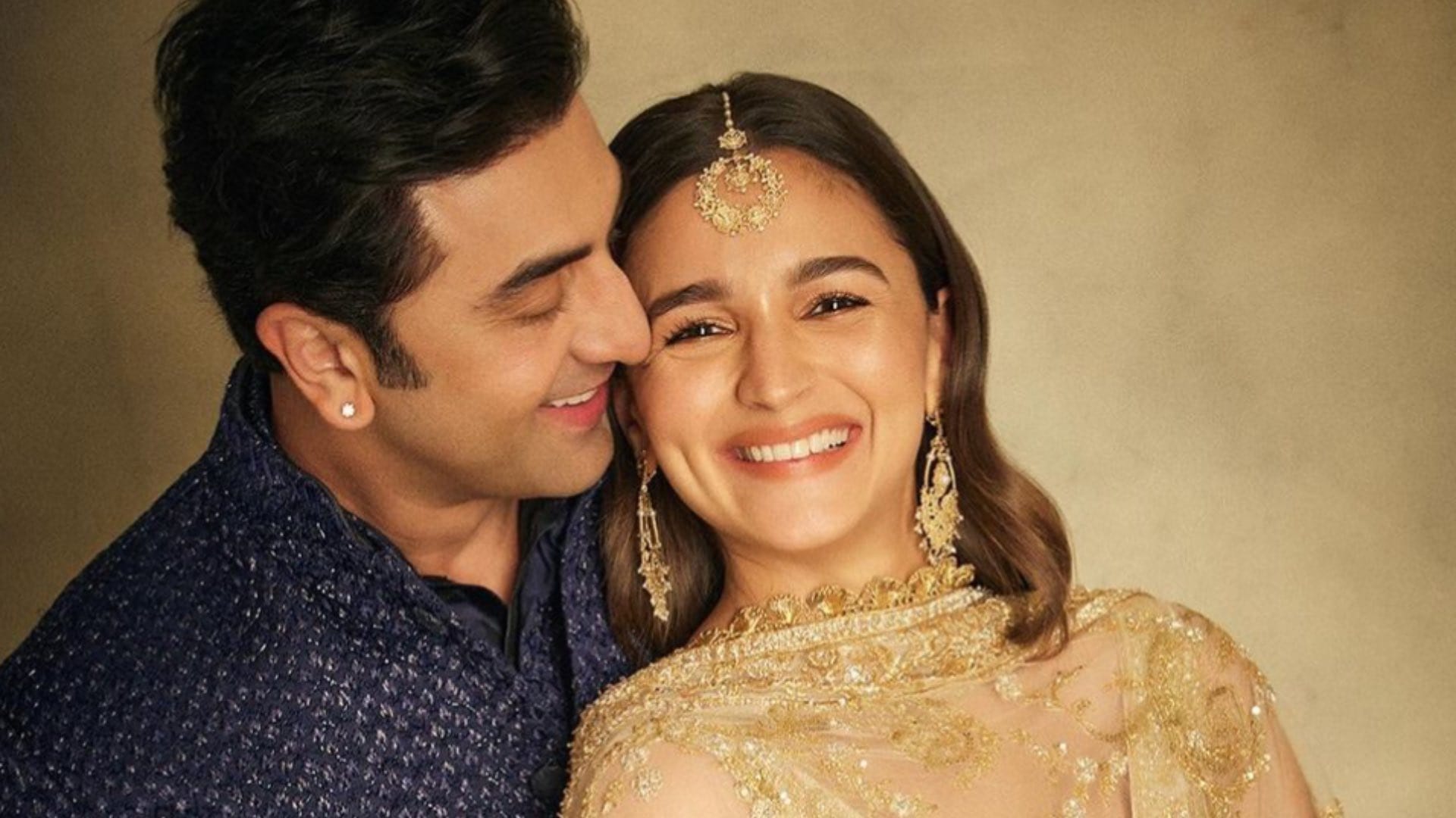 Alia Bhatt Ranbir Kapoor Richa Ali Fazal Siddharth kiara These Bollwood Couples Love Story Started On Set