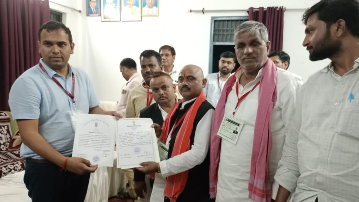 Robertsganj Lok Sabha Result 2024 samajwadi party candidate Chhotelal Kharawar winning