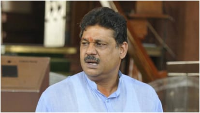 Cricketers Lok Sabha Election Results 2024 Win Loss Seats Yusuf Pathan Kirti Azad Dilip Tirkey News in Hindi