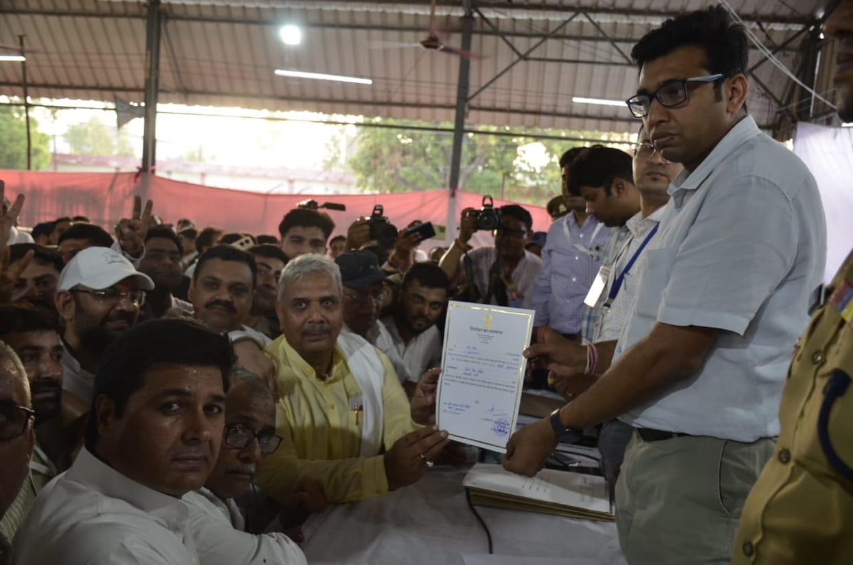 SP candidate Harendra Malik has defeated BJP minister Sanjeev Balyan in Muzaffarnagar Lok Sabha seat