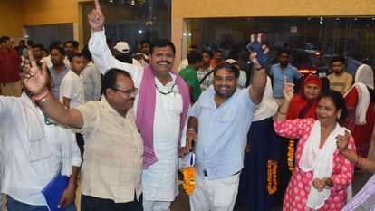 Moradabad Election Results: सपा की रुचिवीरा ने बीजेपी को हरा रचा इतिहास, इस सीट पर पहली महिला सांसद बनी Moradabad Election Results: SP Ruchiveera defeated BJP Sarvesh Singh, became the first woman MP